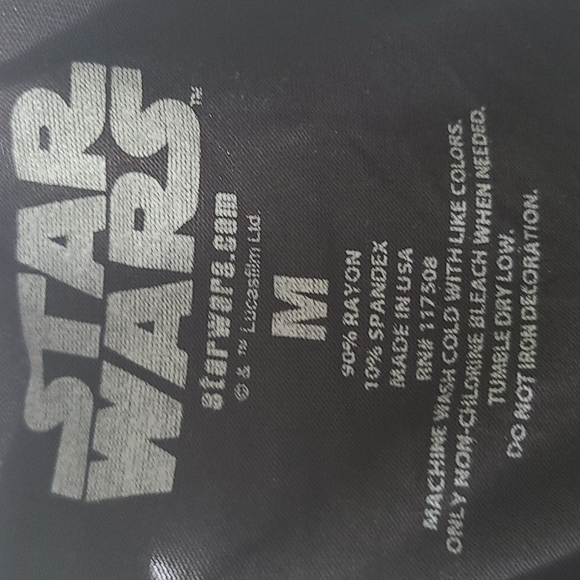 Star Wars Disney Black & Heather gray short sleeve tshirt medium - Picture 5 of 7